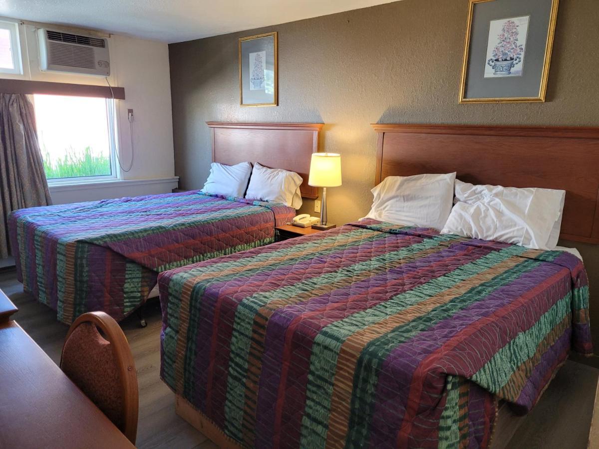 Canadiana Motel Sudbury Kültér fotó